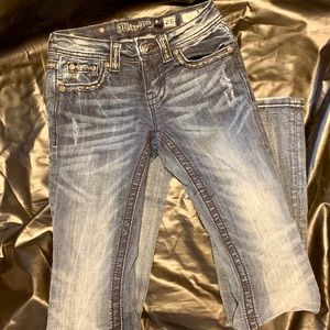 NWOT Miss Me Mid Rise Bootcut Jeans Size 25